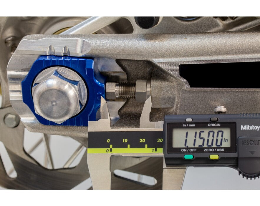 WORKS CONNECTION - AXLE BLOCKS - KTM / HUSQVARNA / GASGAS 02-24
